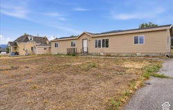 237 N 300 W, Fountain Green, UT 84632
