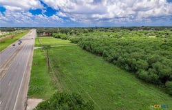 6753 US HWY 87, Victoria, TX 77904
