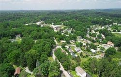 372-374 Sunset Rd, McCandless, PA 15237