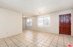 550 E Avenue H14, Lancaster, CA 93535