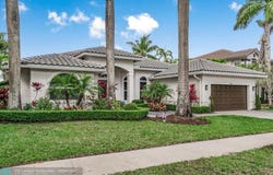 884 Marina Dr, Weston, FL 33327