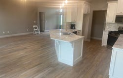 1404 North Oak St, Seiling, OK 73663