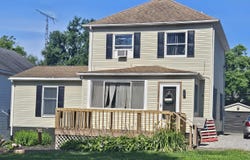 117 S MILL Street, Harrisburg, IL 62946-1914