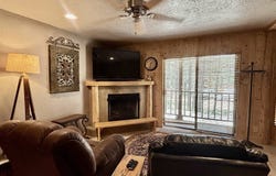 21 Jackson Hole, Angel Fire, NM 87710