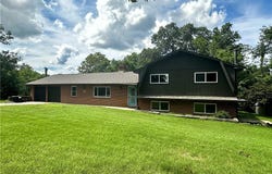 17900 Crestwood  DR, Siloam Springs, AR 72761