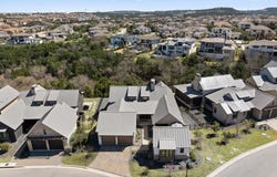 316 Hidden Beacon BND, Lakeway, TX 78738