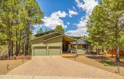 2201 N Rio De Flag Drive, Flagstaff, AZ 86004