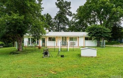 10107 Cannon Mines Road, Cadet, MO 63630