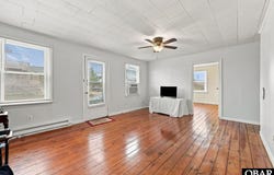 2004 N Croatan Highway, Kill Devil Hills, NC 27948