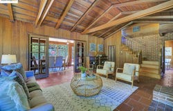700 Coventry Rd, Kensington, CA 94707