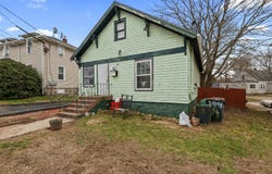 141 Poquonnock Road, Groton, CT 06340