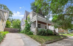 320 Charles Avenue SE, Grand Rapids, MI 49503