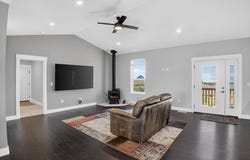 2607 Sparks Ln, American Falls, ID 83211