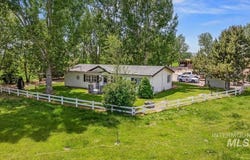 2967 S 2100 E, Wendell, ID 83355