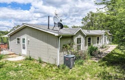 1737 Ithaca Avenue, Mondamin, IA 51557