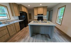 156 lynn, Mankato, MN 56001