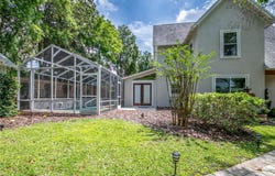 421 W 10TH AVENUE, MOUNT DORA, FL 32757