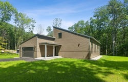41 Mattie Lane, Durham, ME 04222
