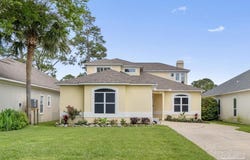 1124 Willowood Cir, Gulf Breeze, FL 32563