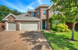812 Brookwater Drive, McKinney, TX 75071