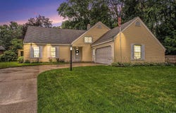 51910 N Shoreham Court, South Bend, IN 46637