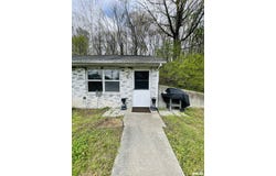 612 E 3RD Avenue, Grand Tower, IL 62924