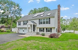 18 Rodman Rd, Ashland, MA 01721