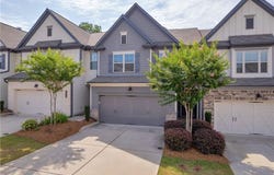 5615 Parkview Lane, Flowery Branch, GA 30542