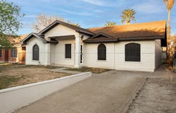 1661 Paseo Encinal Dr, Eagle Pass, TX 78852