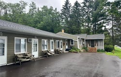 240 N State Road 35, Alma, WI 54610
