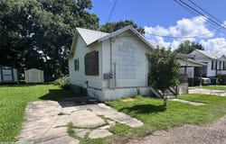 411 Lasalle, Erath, LA 70533