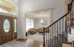 9624 N Arlington Avenue, Kansas City, MO 64158