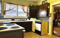 8188 DOUGLAS AVENUE, LEEDS, AL 35094