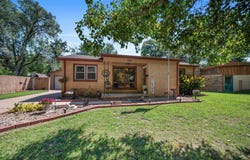700 Anita Dr, Haysville, KS 67060