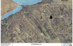 816 Bartosh Lane, River Falls, WI 54022