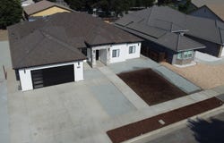 1041 N Citrus Court, Visalia, CA 93292