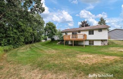 211 YORK VIEW PLACE NW, COMSTOCK PARK, MI 49321