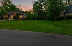 4275 Forest Valley Court, Waterford, MI 48328