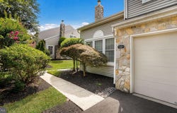 7001 BIRDIE LANE, DOYLESTOWN, PA 18901