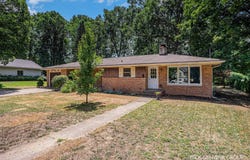 14298 Carol Street, Holland, MI 49424