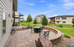 7304 E Donnelly Dr, Sioux Falls, SD 57110
