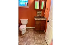 306 W Park St, Fredericksburg, TX 78624