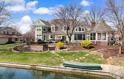2204 Edgewater Place, Champaign, IL 61822