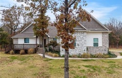 34420 Berryfrost LN, Poteau, OK 74953