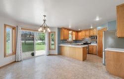 2967 BRISTOL MOUNTAIN Trail, GREEN BAY, WI 54313