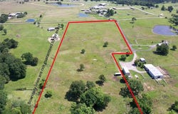 Derby Lane, Madisonville, TX 77864