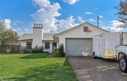 3120 Le Oaks Drive, Bossier City, LA 71111