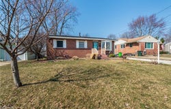 1232 Valley Drive NW, North Canton, OH 44720