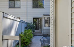 62 Farmington Chase Crescent, Farmington, CT 06032