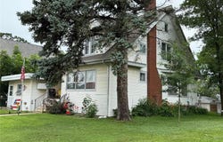 309 E Bridge Street, Redwood Falls, MN 56283